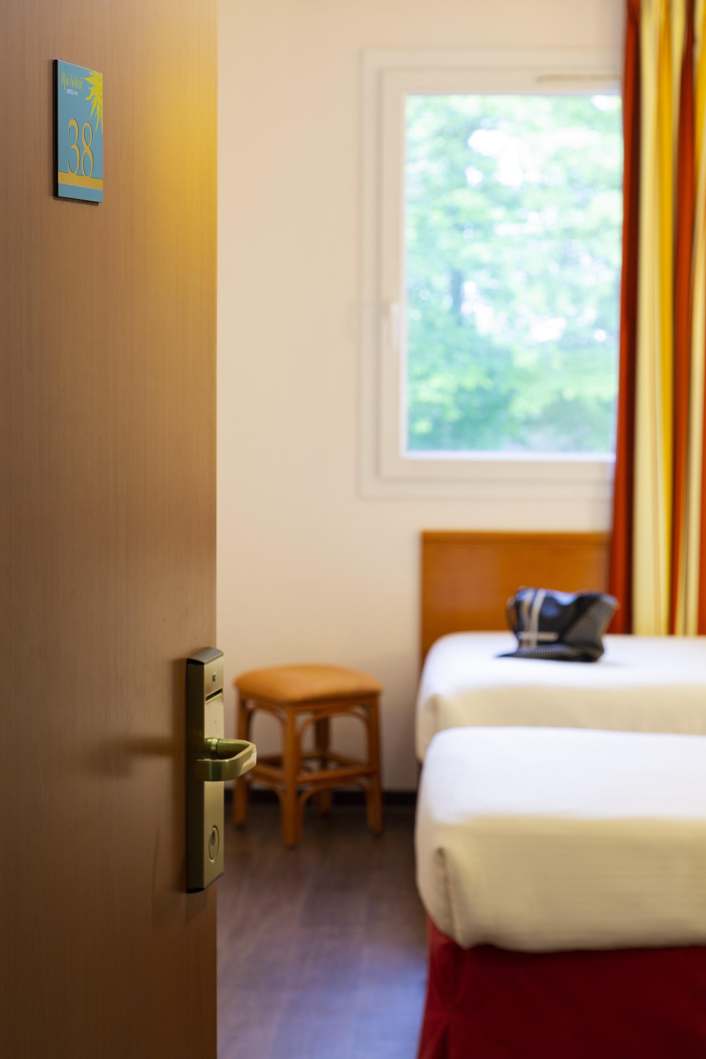 B&B Hotel Amneville-Les-Thermes Екстериор снимка