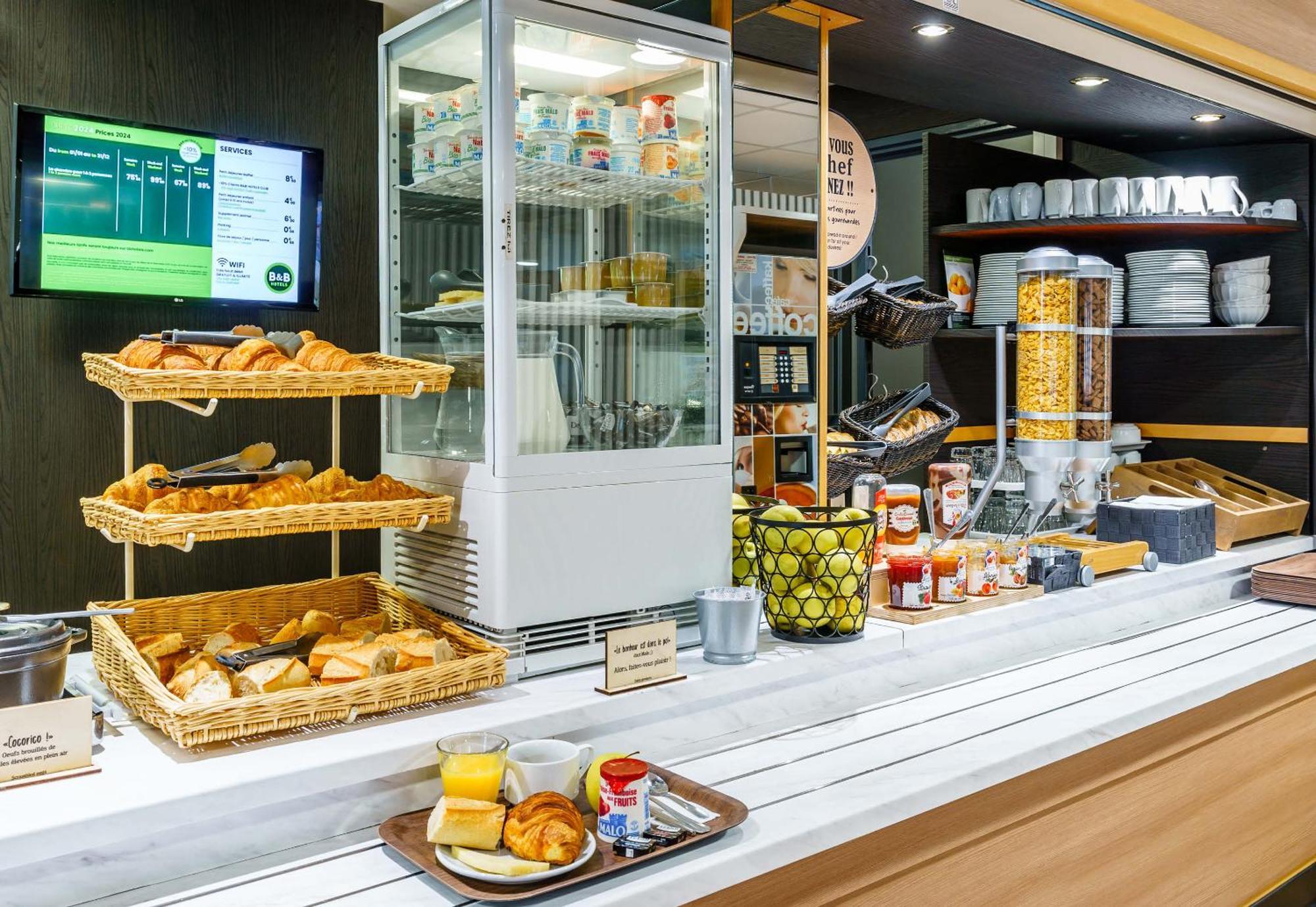 B&B Hotel Amneville-Les-Thermes Екстериор снимка