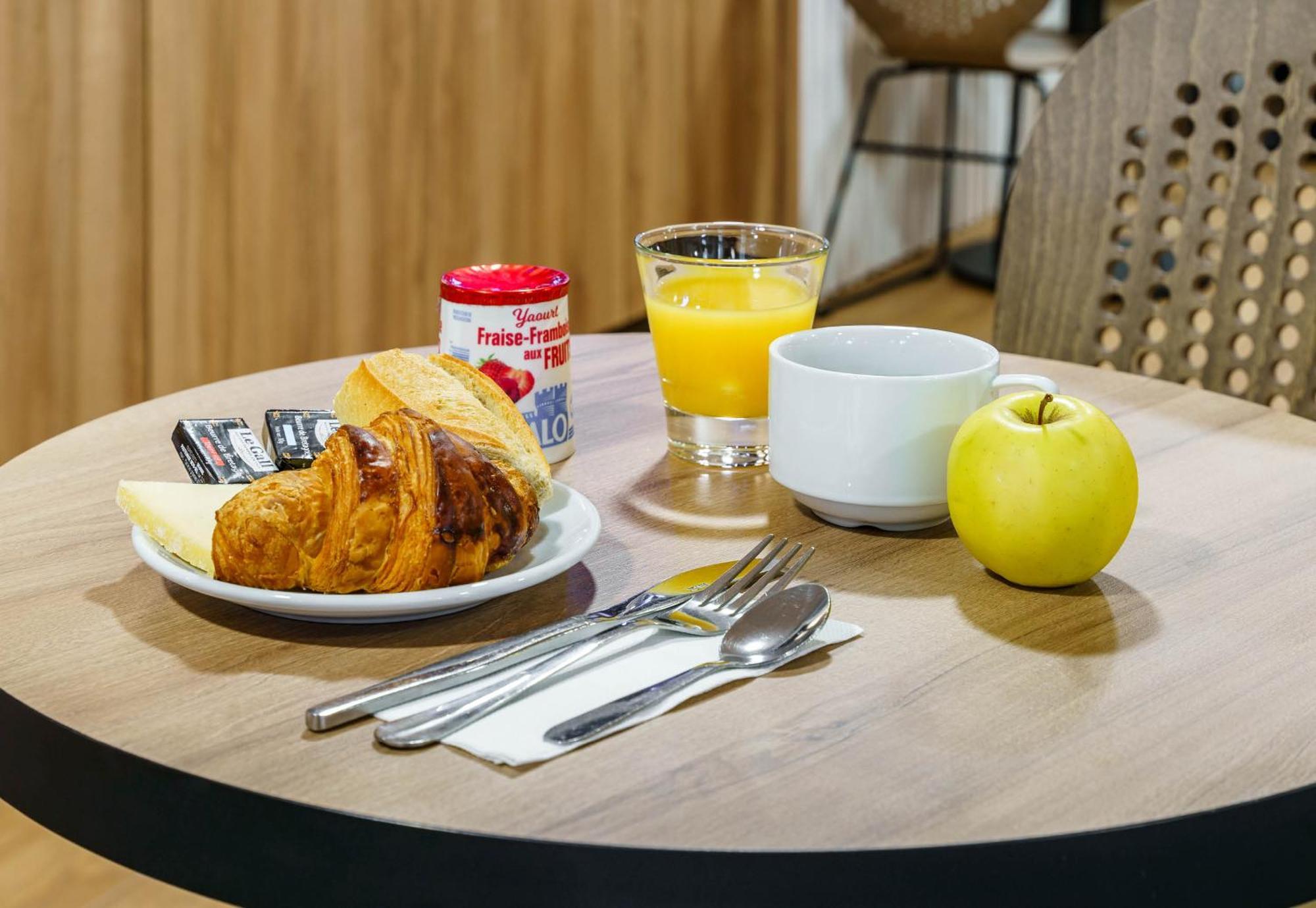 B&B Hotel Amneville-Les-Thermes Екстериор снимка
