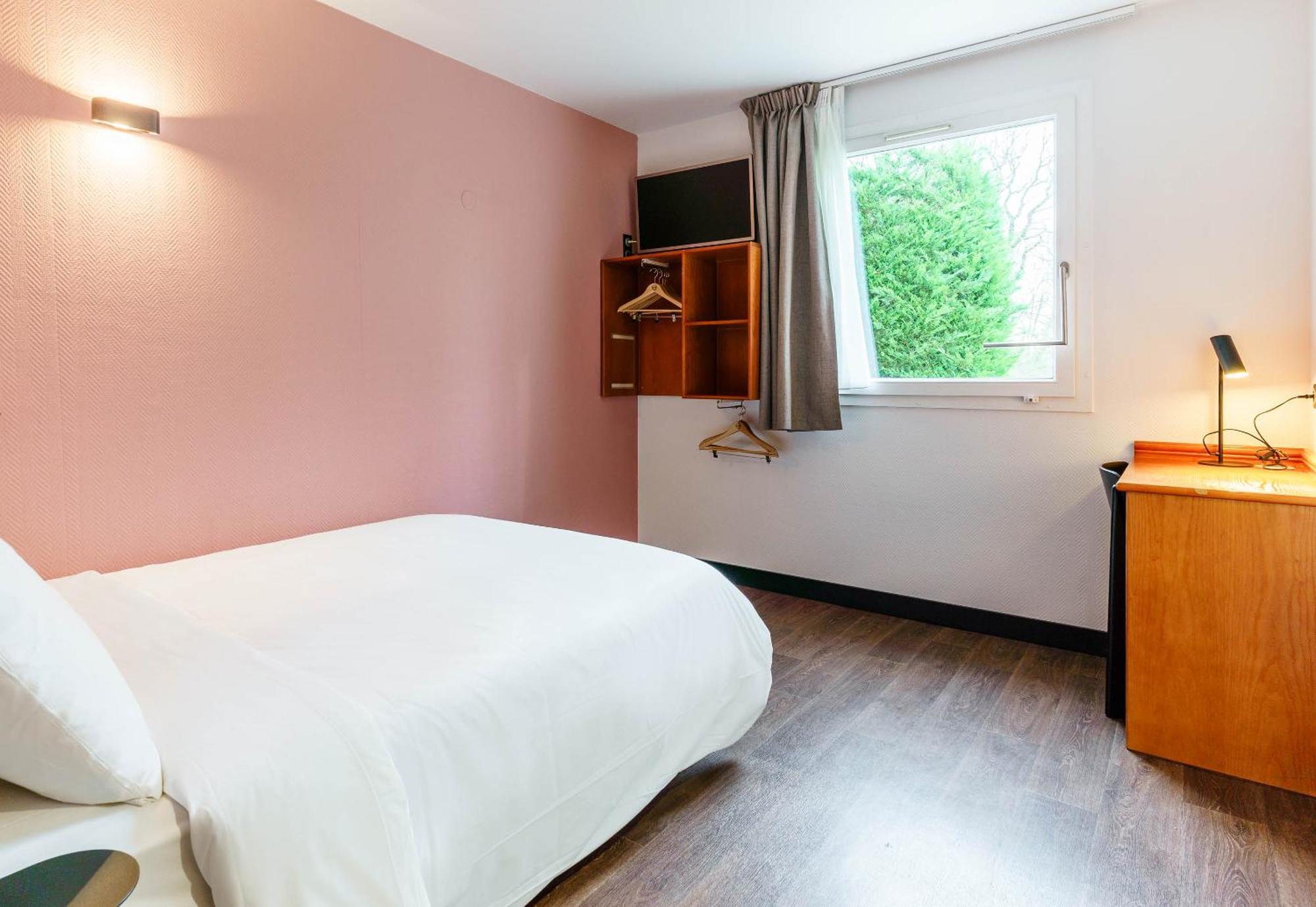 B&B Hotel Amneville-Les-Thermes Екстериор снимка